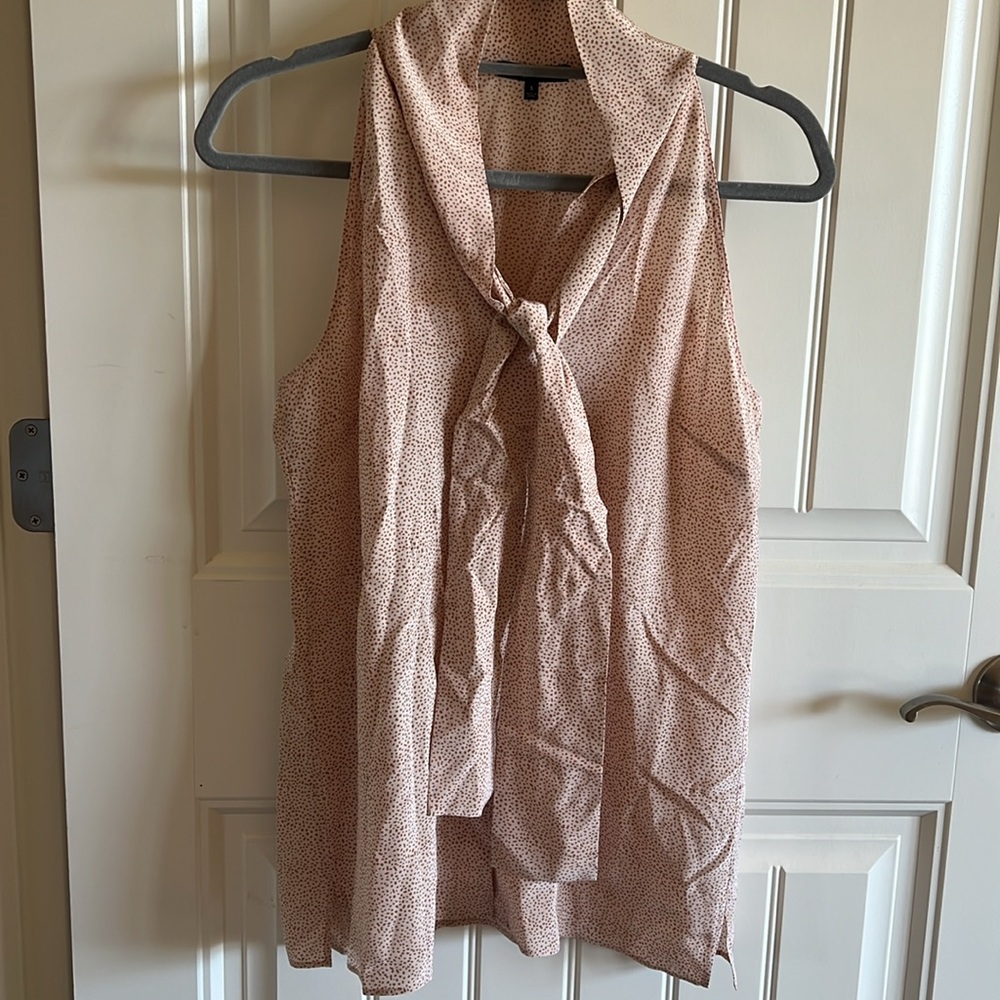 Lafayette 148 Silk Blush Pink Dotted Sleeveless Blouse